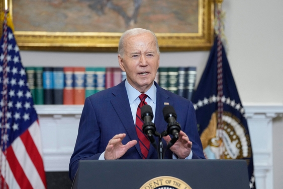 Biden: National Guard should not intervene in college protests over war in Gaza