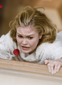 Julia Stiles