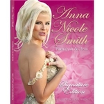 Anna Nicole Smith: Portrait of an Icon