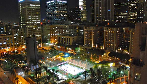 Holiday Ice Rink Pershing Square