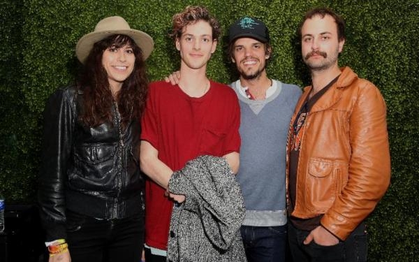 Houndmouth