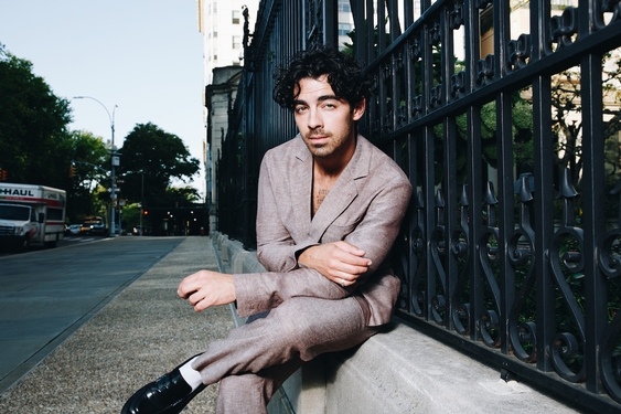 Scotch & Soda Launches Spring-Summer '25 Campaign Starring Global Brand Ambassador Joe Jonas