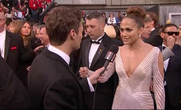 J.Lo Denies Nipple Slip
