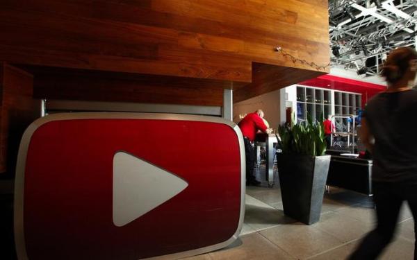 YouTube announces it will release films with AwesomenessTV