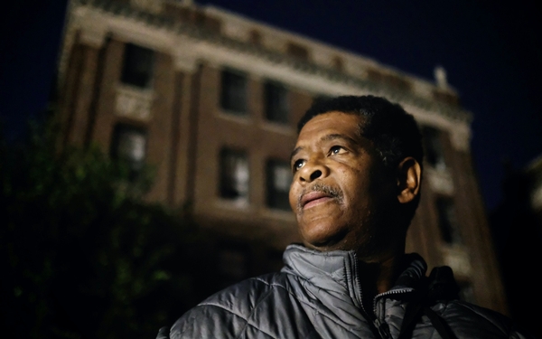 Story of Detroit’s Walking Man, James Robertson, to be documentary