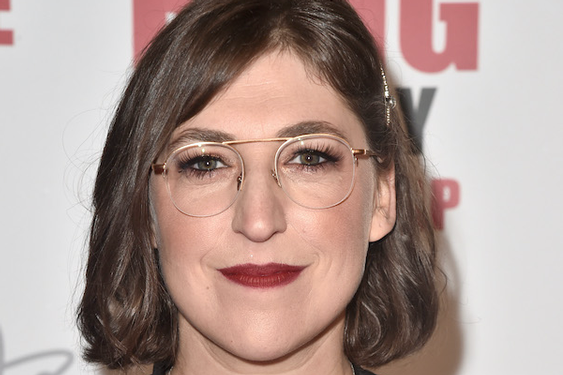 Sidestepping backlash, ‘Jeopardy!’ taps Mike Richards and Mayim Bialik to host