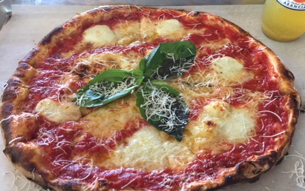 What you should know about Neapolitan pizza