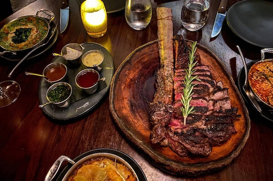 There’s a $1,000 steak served in a box at this Miami Beach restaurant. We have questions