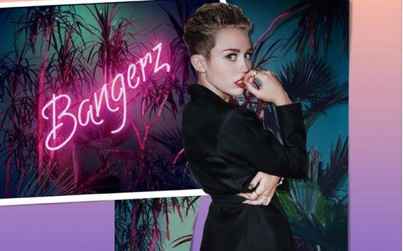 Miley Cyrus' <i>Bangerz</i> Smashes into #1 Spot