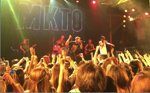 MKTO's 'Catchy' Beats Thrill Teen Fans, But Acoustic Attempt Falls Short