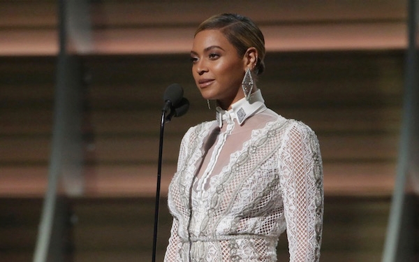 Review: Beyonce takes a fierce stance on ‘Lemonade’
