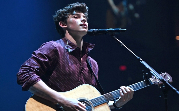 Shawn Mendes is an average teen and a full-fledged celebrity