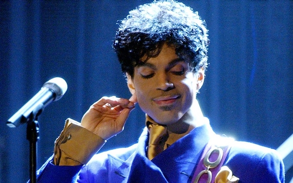 Prince’s ‘Piano & a Microphone 1983’ showcases his musical brilliance