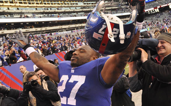 Brandon Jacobs, NJ State Troopers Involved in High-Speed Car Escort