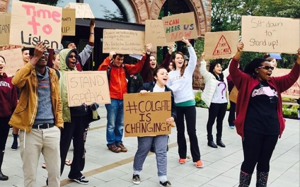 Yik Yak App Causing Stir, Protests on College Campuses