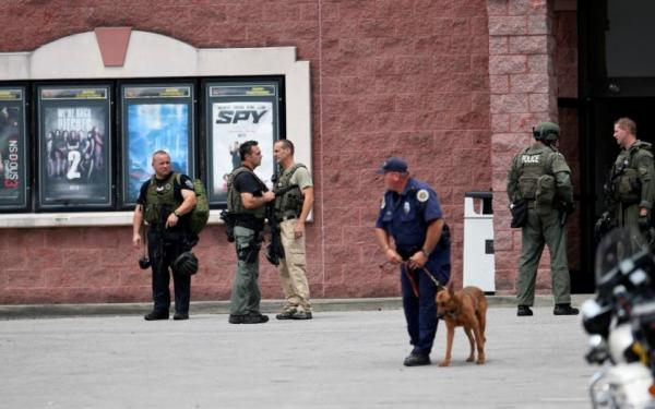 Police kill hatchet-wielding gunman who opened fire inside Nashville movie theater