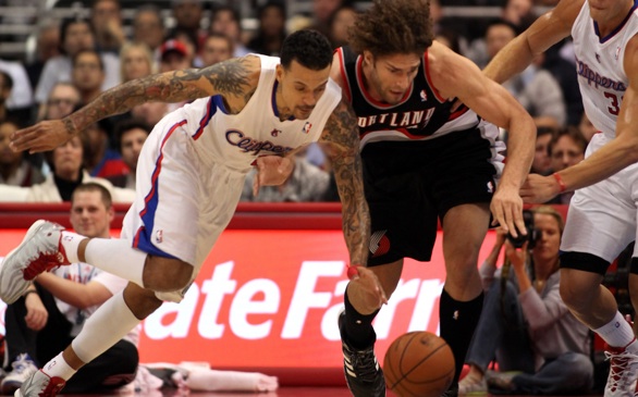 Analysis: Defensive Problems Could Trip Up Clippers as Playoffs Near