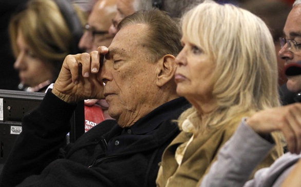 Fight Over Clippers Sale to Center on Donald Sterling's Mental State
