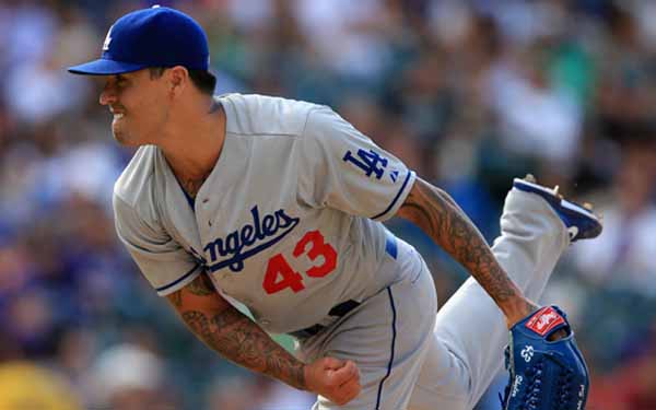 Los Angeles Dodgers reliever Brandon League credits giving up alcohol to boost in energy