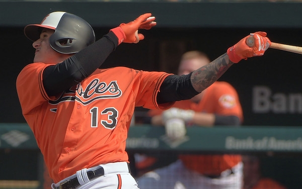 Dodgers acquire Manny Machado from Orioles for five prospects