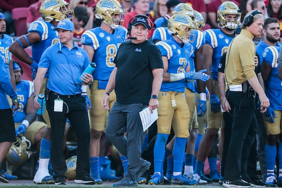 Living in the moment may be just what UCLA's Chip Kelly needs in his now-or-never season