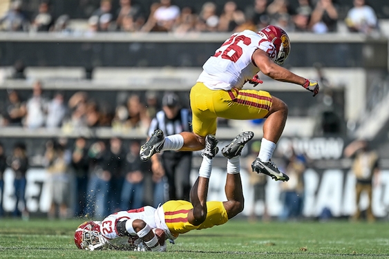 USC rises from the depths of despair with a peak performance at Colorado