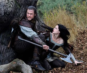 Snow White and the Huntsman DVD/Blu-ray